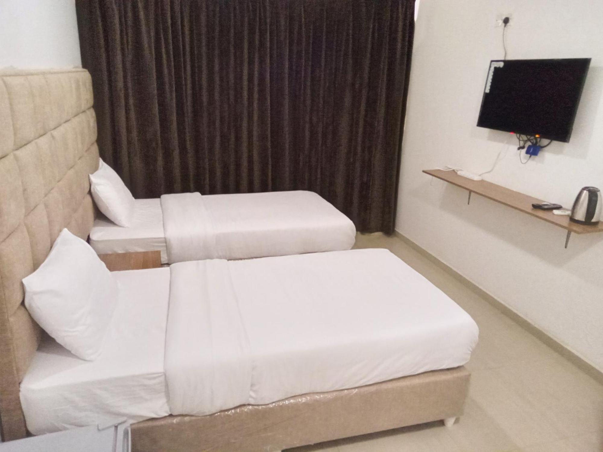 Taj Al Arab Hotel Buraimi Kültér fotó