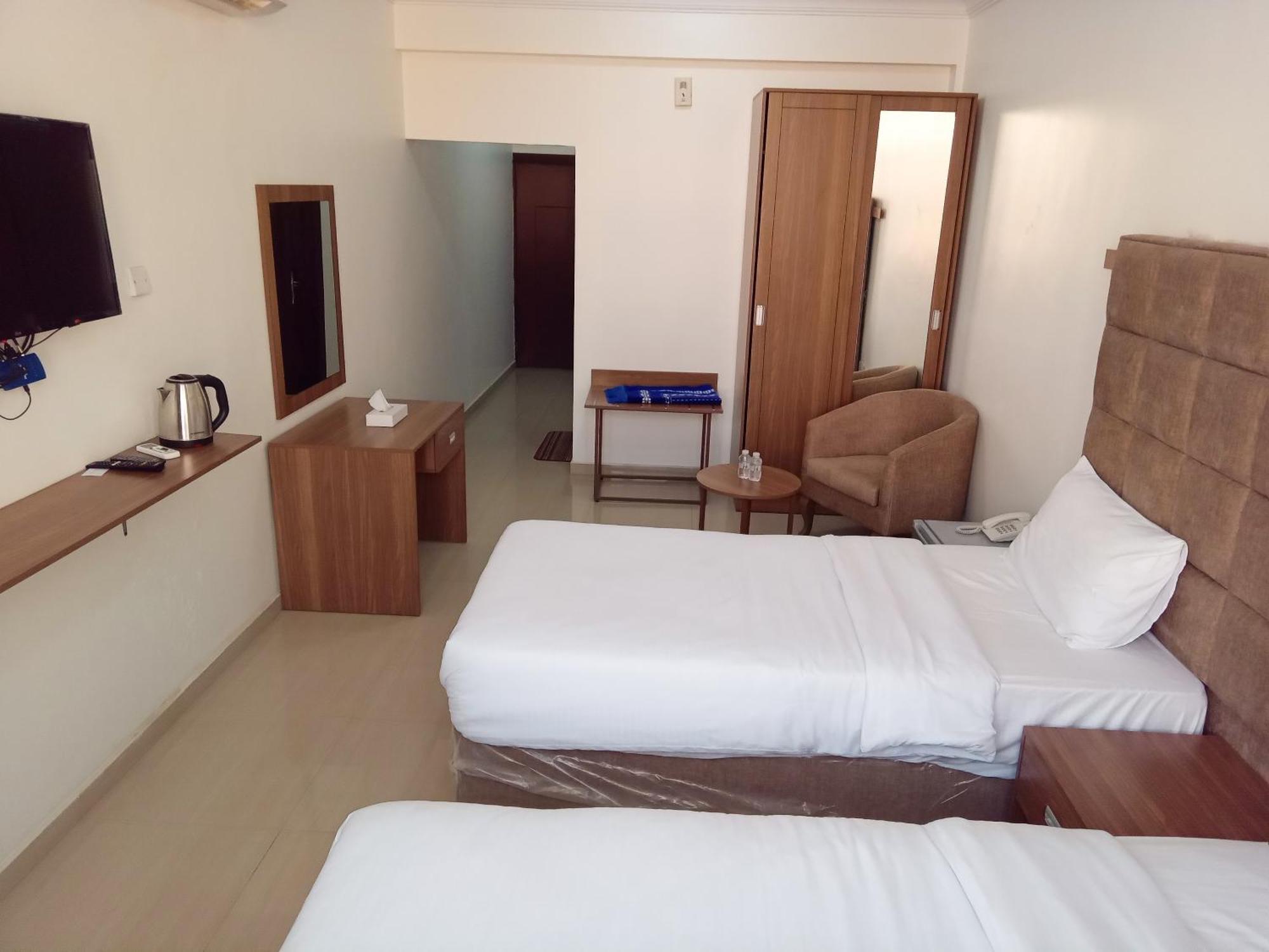 Taj Al Arab Hotel Buraimi Kültér fotó