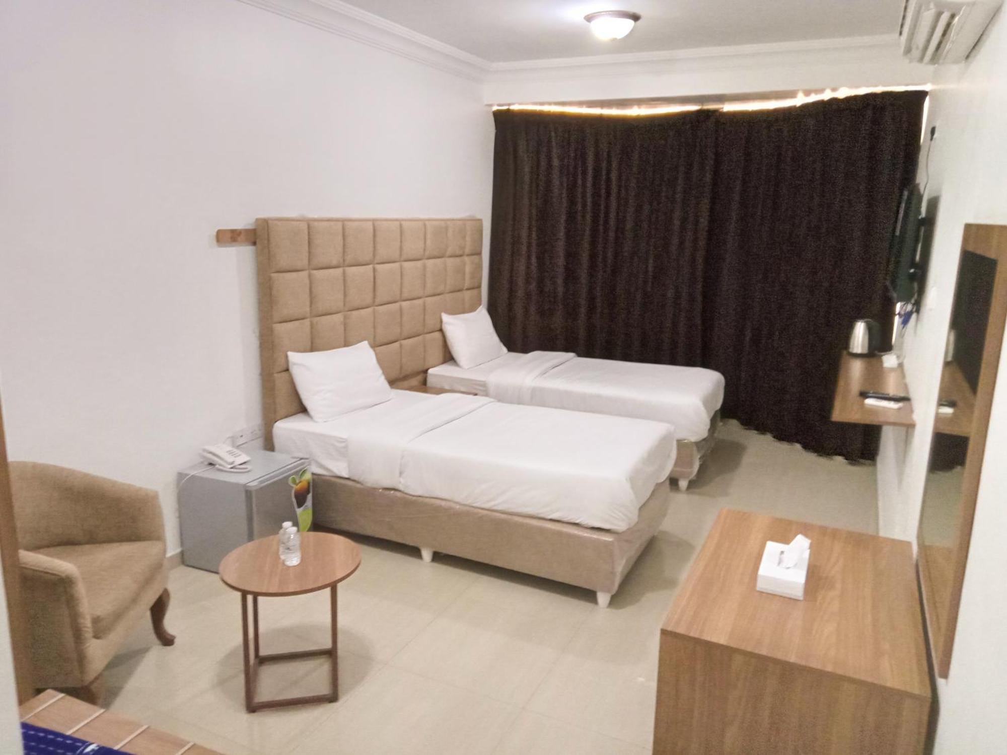 Taj Al Arab Hotel Buraimi Kültér fotó