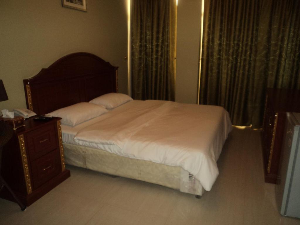 Taj Al Arab Hotel Buraimi Kültér fotó