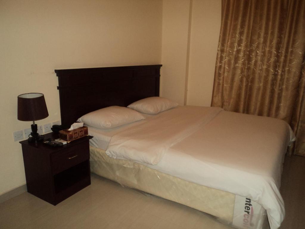 Taj Al Arab Hotel Buraimi Szoba fotó