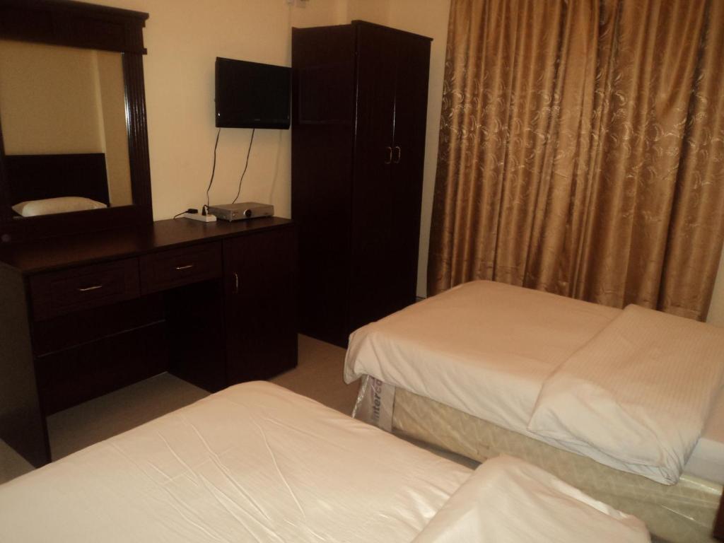 Taj Al Arab Hotel Buraimi Szoba fotó